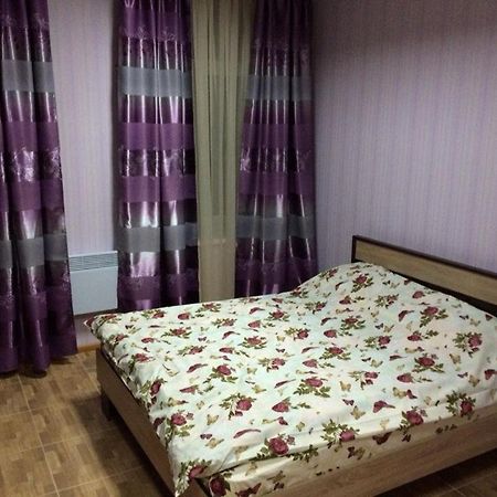 Shanghai Hotel Konotop Kültér fotó