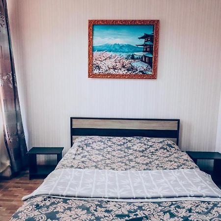 Shanghai Hotel Konotop Kültér fotó