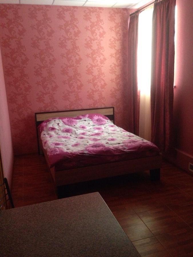 Shanghai Hotel Konotop Kültér fotó